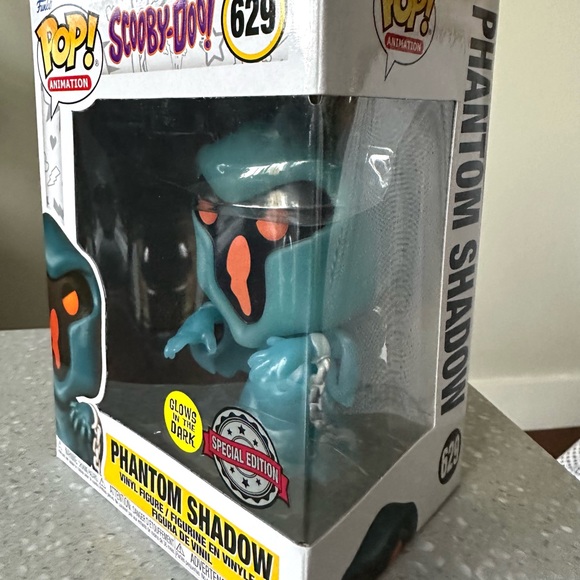 NIB Funko Scooby-Doo Phantom Shadow Pop! GITD Special Edition - Picture 4 of 5